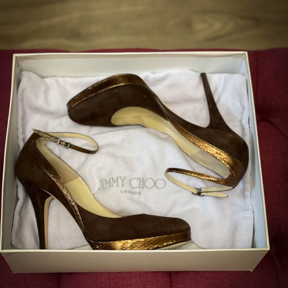 Jimmy Choo Pumps- Size 38.5 - Picture 12 of 14